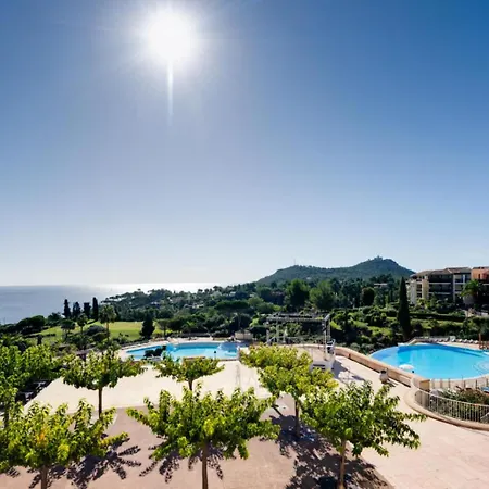 Appartement Résidence Le Village De Cap Esterel - Maeva - 2 Pièces 5 Personnes - Prestige - Super Mae-2135 *